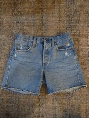 Womens Levis Jean Shorts, Size 26